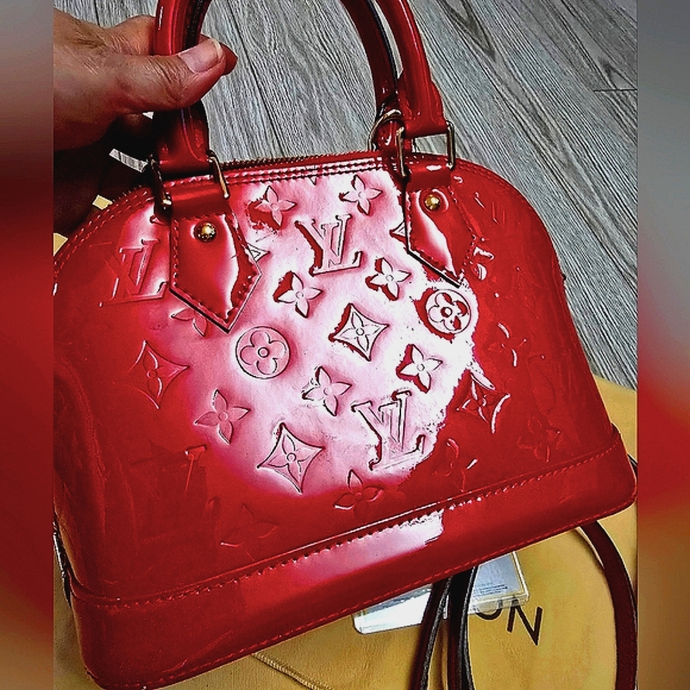 LV BB Alma